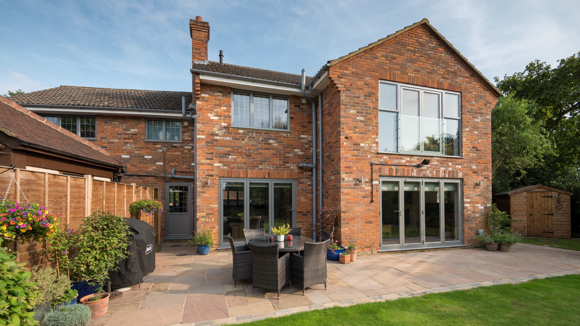 matching windows and roofline in green
